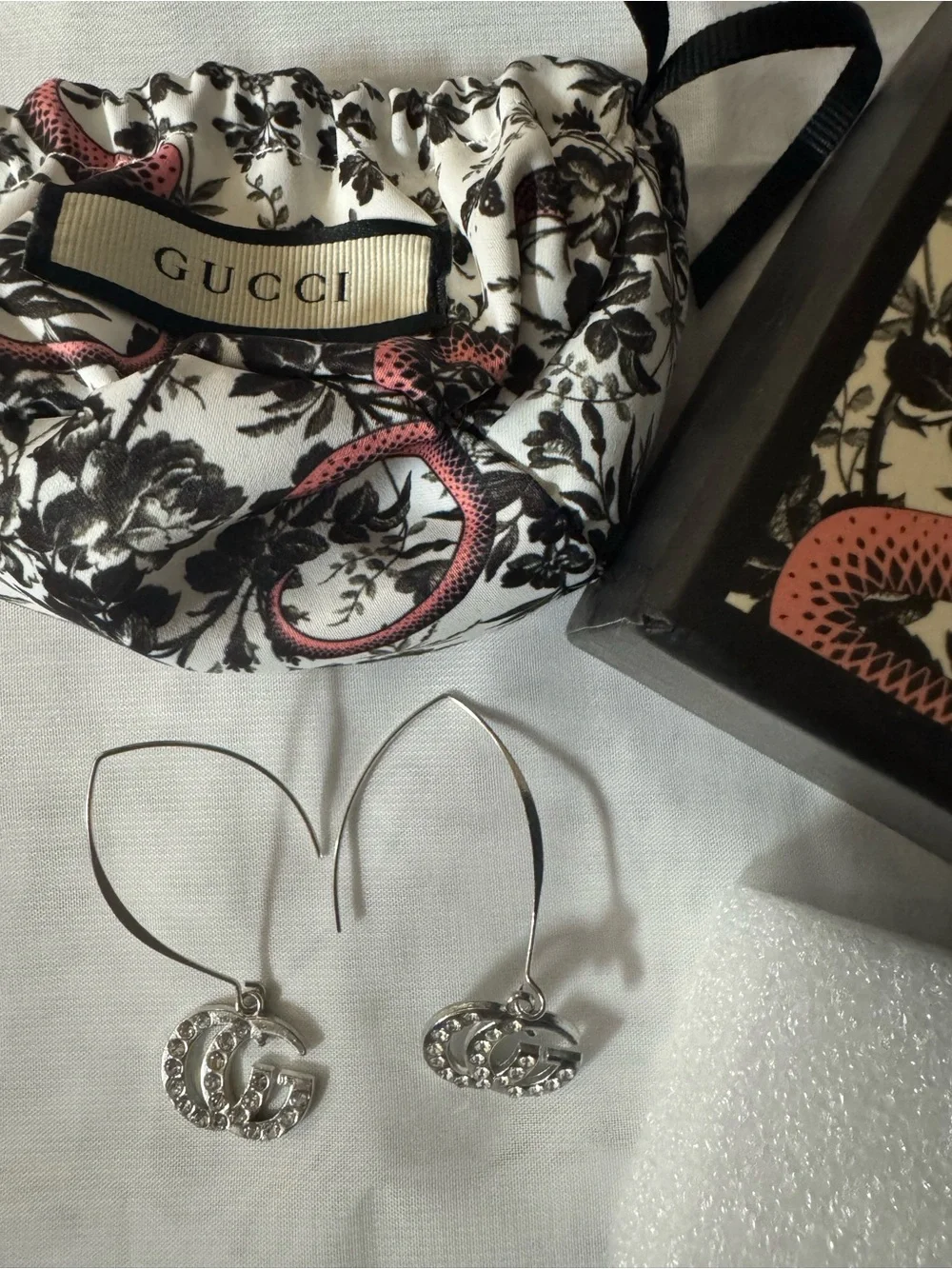 Gucci Silvery Crystal Double interlocking GG Hook Drop Earrings w/pouch and box - Picture 3 of 10